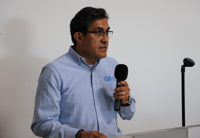 MC Legorreta (Small)